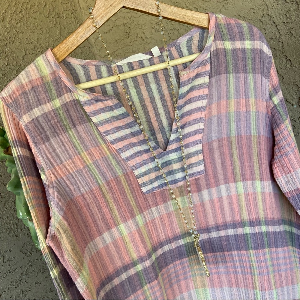 Tunic Blouse SOFT SURROUNDINGS TUNIC in Soft Colors - Picture 9 of 12